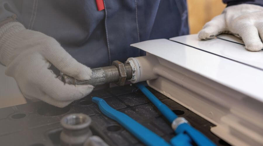 Expert burst pipe repair services in Portia, AR